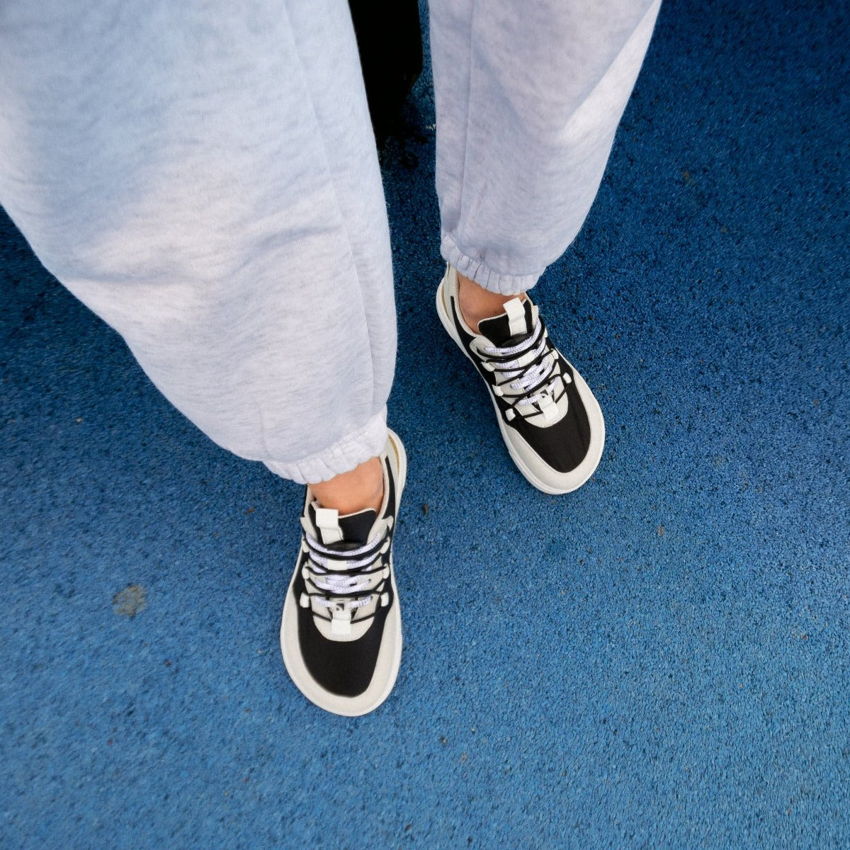 Barebarics Revive – Gris clair & Noir | Baskets barefoot