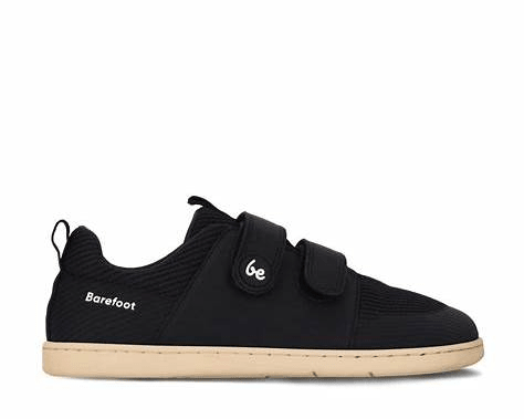 Chaussure barefoot noire pour enfant ou adulte, semelle souple, fermeture velcro, confort naturel